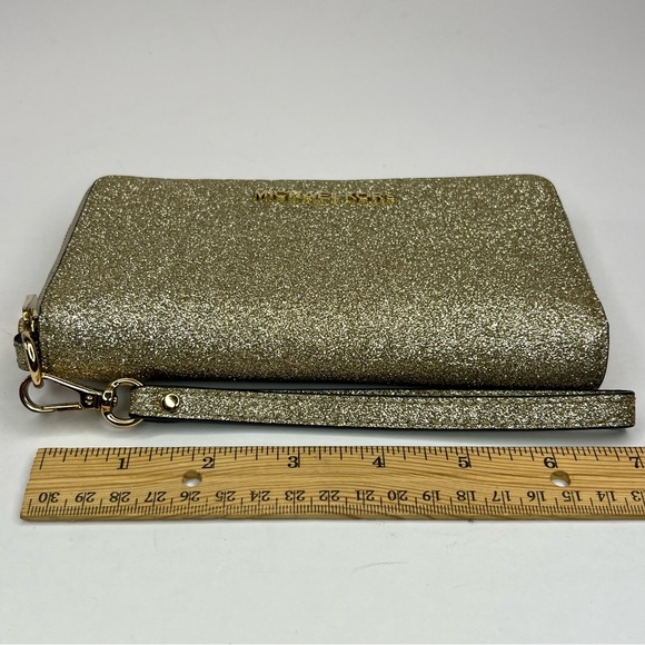 Michael Kors Jet Set Travel Glitter Pale Gold Phone Case Wristlet Wallet - Picture 11 of 12